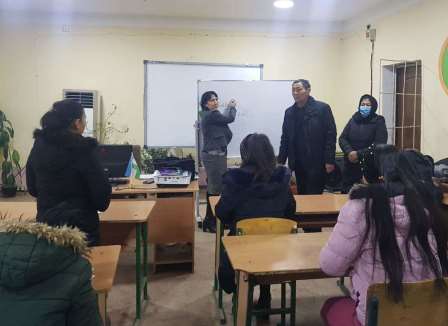 Professors and teachers of Andijan State Medical Institute in secondary schools of Izbaskan district