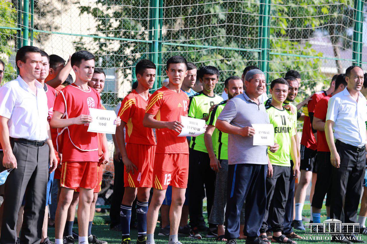 THE RECTOR’S CUP AWARDED TO THE “GUMBAZ” TEAM