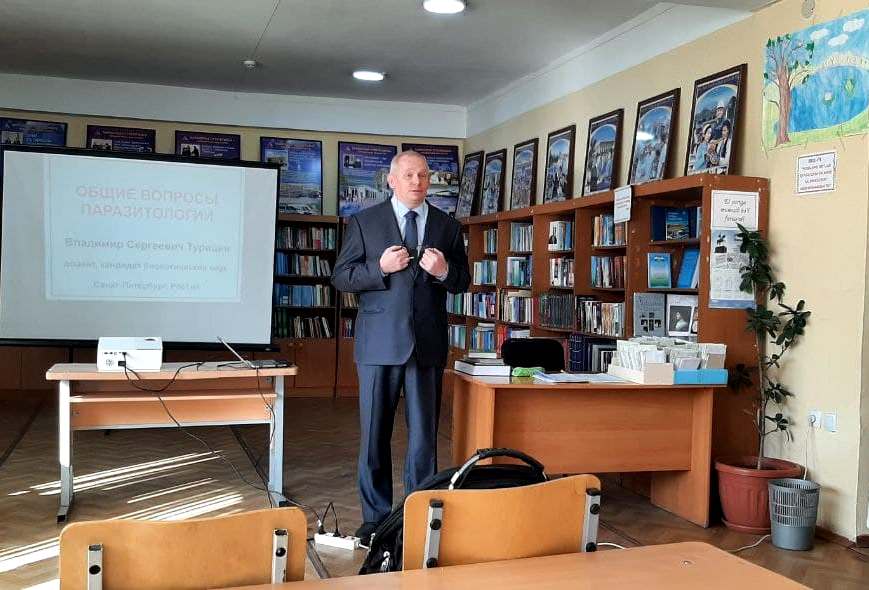 SEMINAR AND PRACTICAL TRAINING BY A SPECIALIST OF THE MILITARY MEDICAL ACADEMY IN SAINT-PETERSBURG