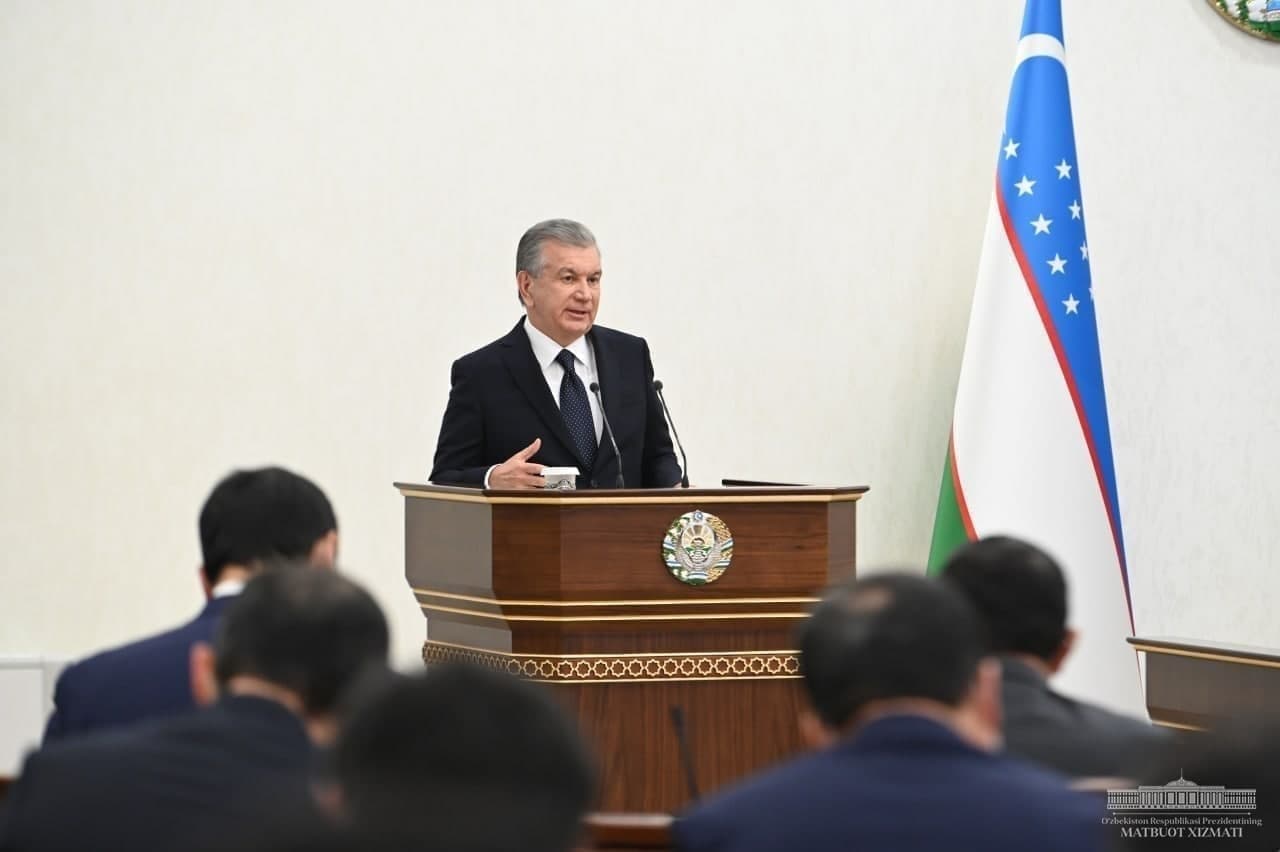 KECHA PREZIDENTIMIZ SHAVKAT MIRZIYOYEV RAISLIGIDA YANGI O‘ZBEKISTONNING 2022-2026-YILLARGA MO‘LJALLANGAN TARAQQIYOT STRATEGIYASINI BELGILASH HAMDA UNI JORIY YILDA AMALGA OSHIRISH MASALALARI MUHOKAMASI YUZASIDAN VIDEOSELEKTOR YIG‘ILISHIDA O‘TKAZILDI