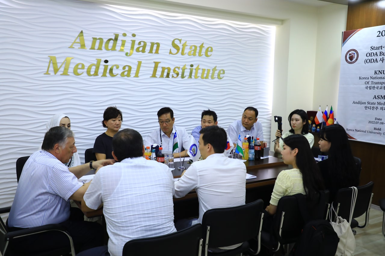 DELEGATION FROM KOREA IN OUR INSTITUTE