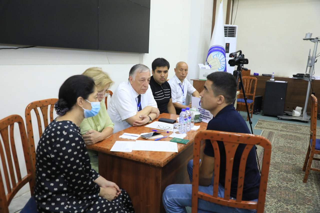 ORAL EXAMINATION PROCESSES OF APPLICANTS WHO SUBMITTED DOCUMENTS TO CLINICAL RESIDENCY WERE HELD