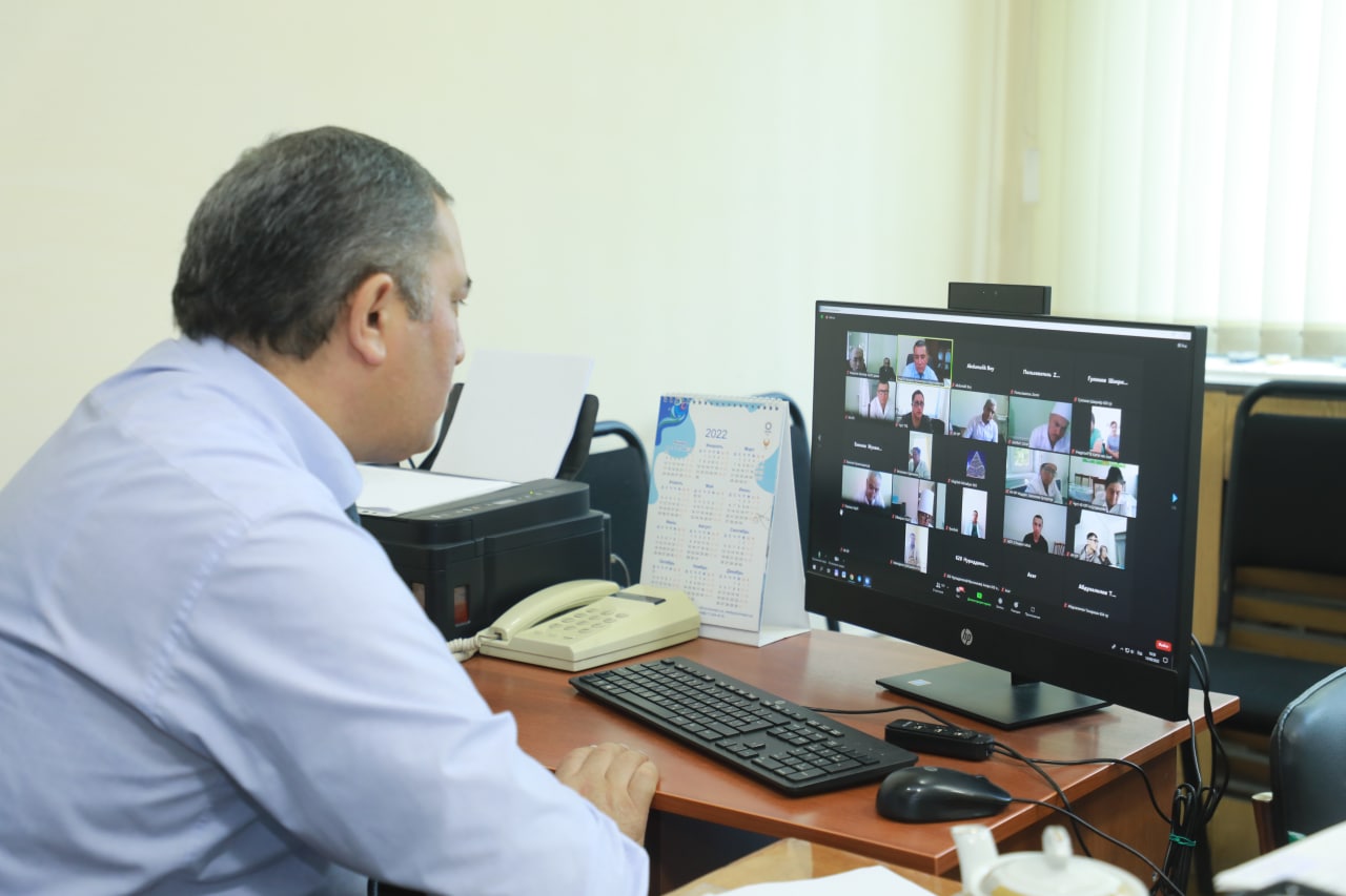 A  MEETING THROUGH ZOOM WAS HELD WITH THE PARTICIPATION OF THE HEADS OF THE REGIONAL FAMILY POLYCLINICS