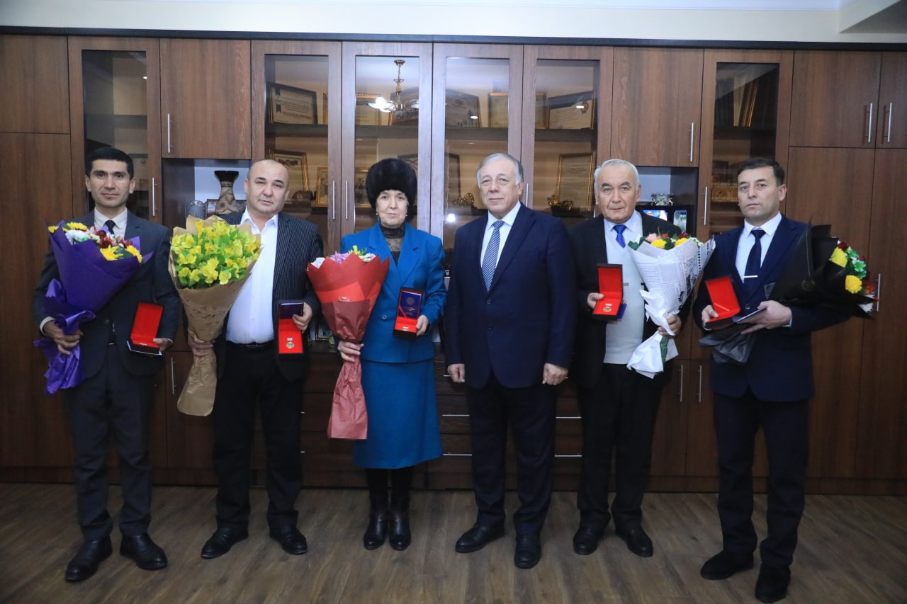 7 EMPLOYEES OF OUR INSTITUTE WERE AWARDED WITH THE MEMORIAL BADGE “30TH ANNIVERSARY OF THE CONSTITUTION OF THE REPUBLIC OF UZBEKISTAN”
