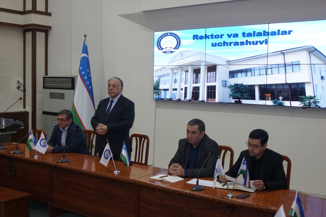 A MEETING TOOK PLACE BETWEEN THE RECTOR AND STUDENTS