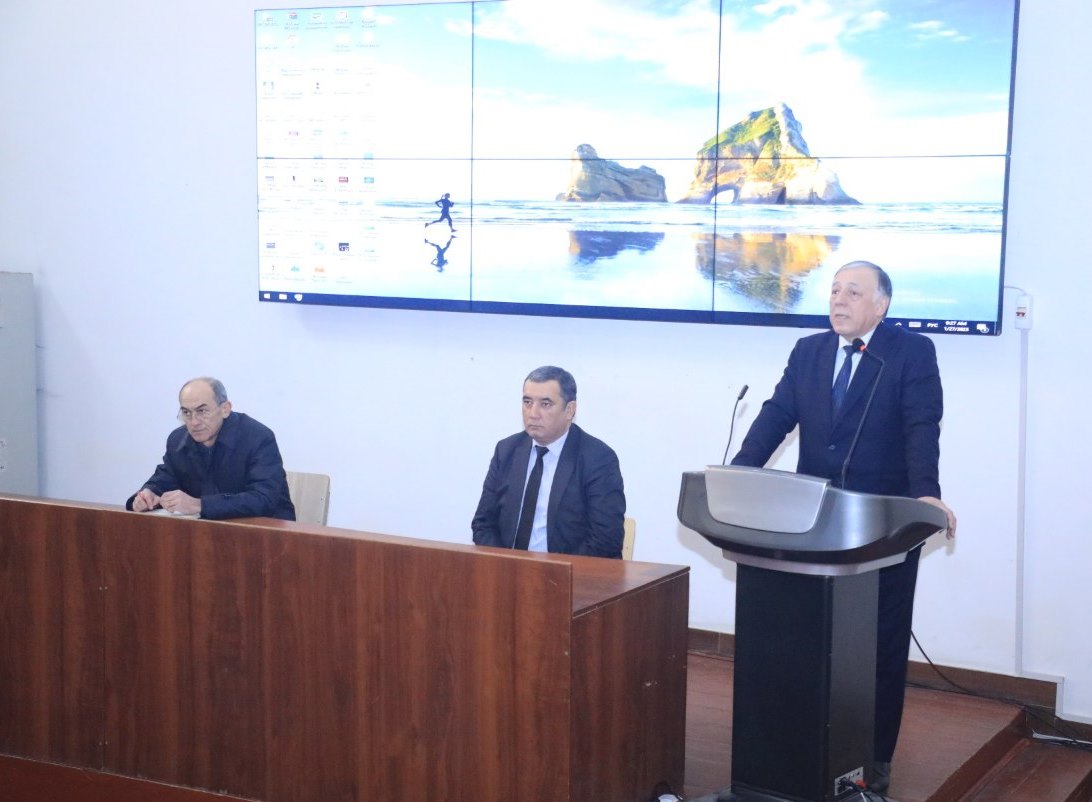 A MEETING OF THE RECTOR WITH THE STUDENTS WAS HELD