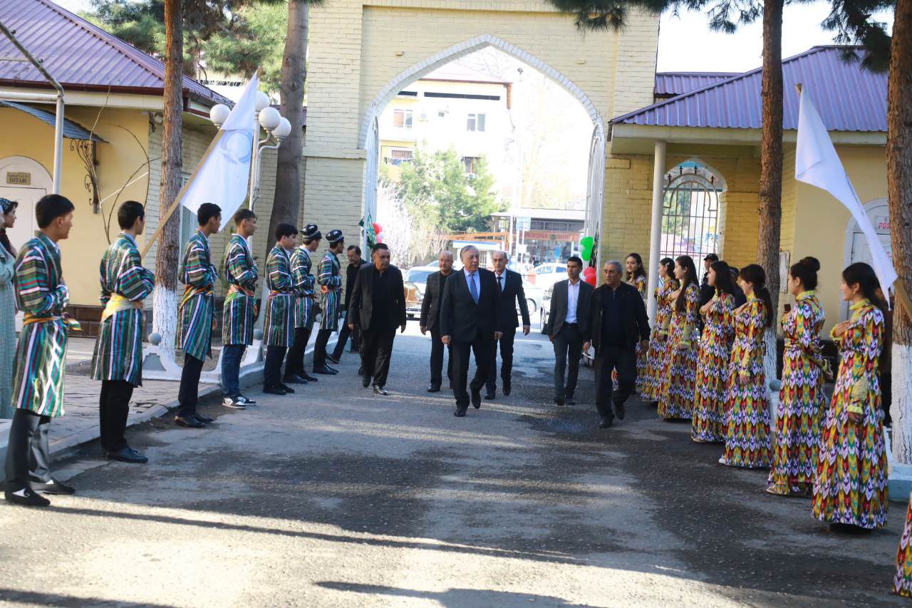 STUDENT FESTIVAL IN ANDIJAN STATE MEDICAL INSTITUTE: NATIONAL SPORTS COMPETITIONS, CONTESTS, SONGS, AWARDS