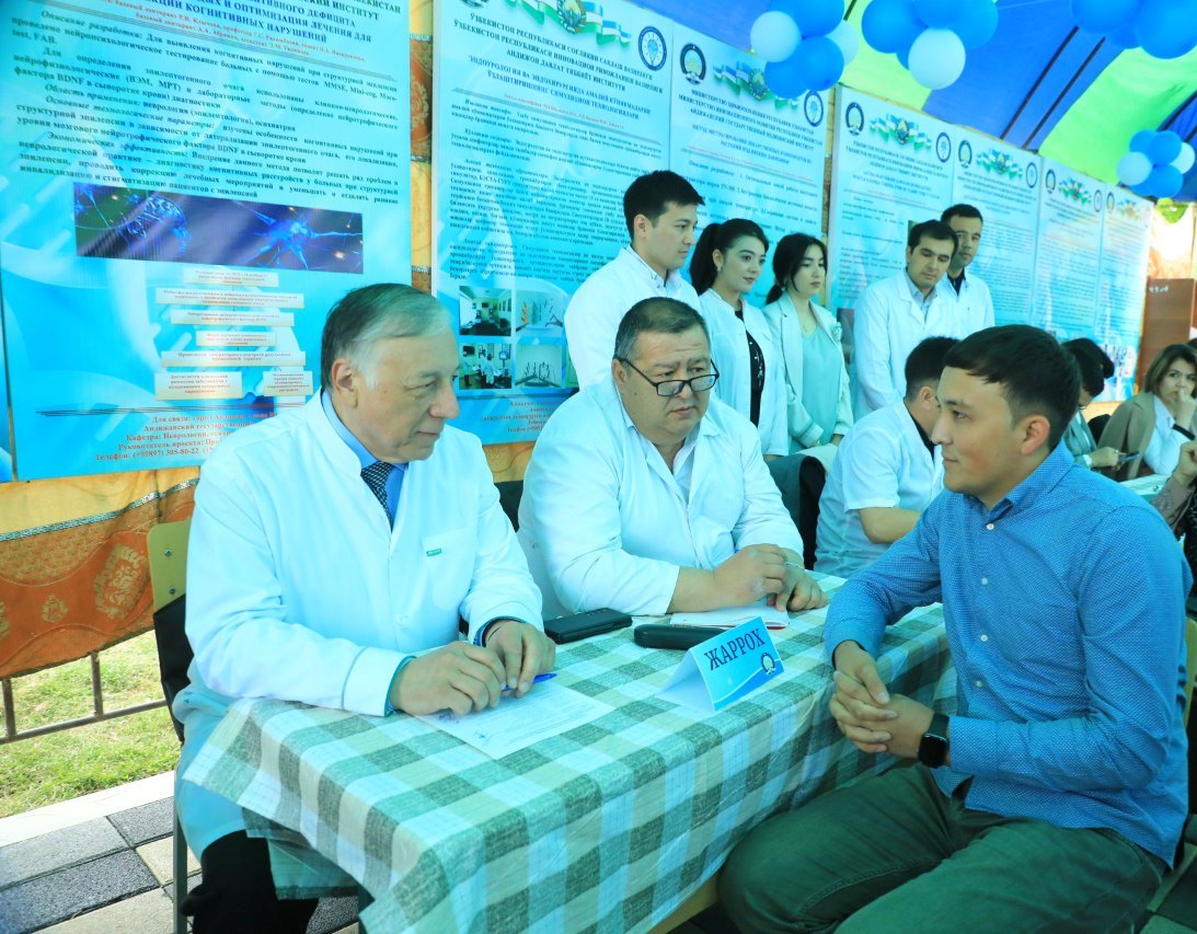 ANDIJAN PEOPLE AT THE HEALTH EVENT