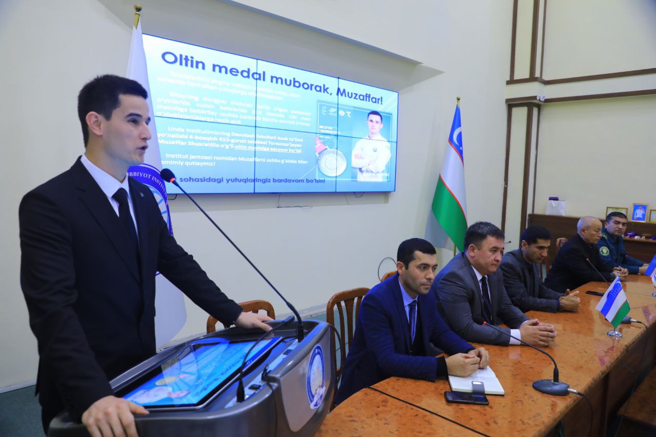 A MEETING WITH THE CHAMPION WAS HELD AT THE INSTITUTE