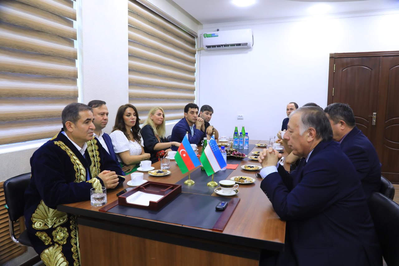 A MEETING IS HELD WITH AZERBAIJAN SURGEONS ON COOPERATION ISSUES