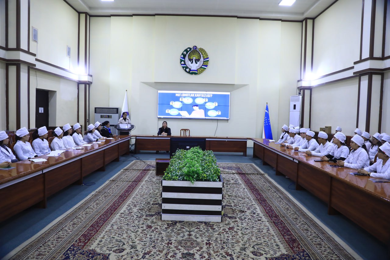 The “Lesson of Enlightenment on Safe Life” is held for the faculty of Pharmacy