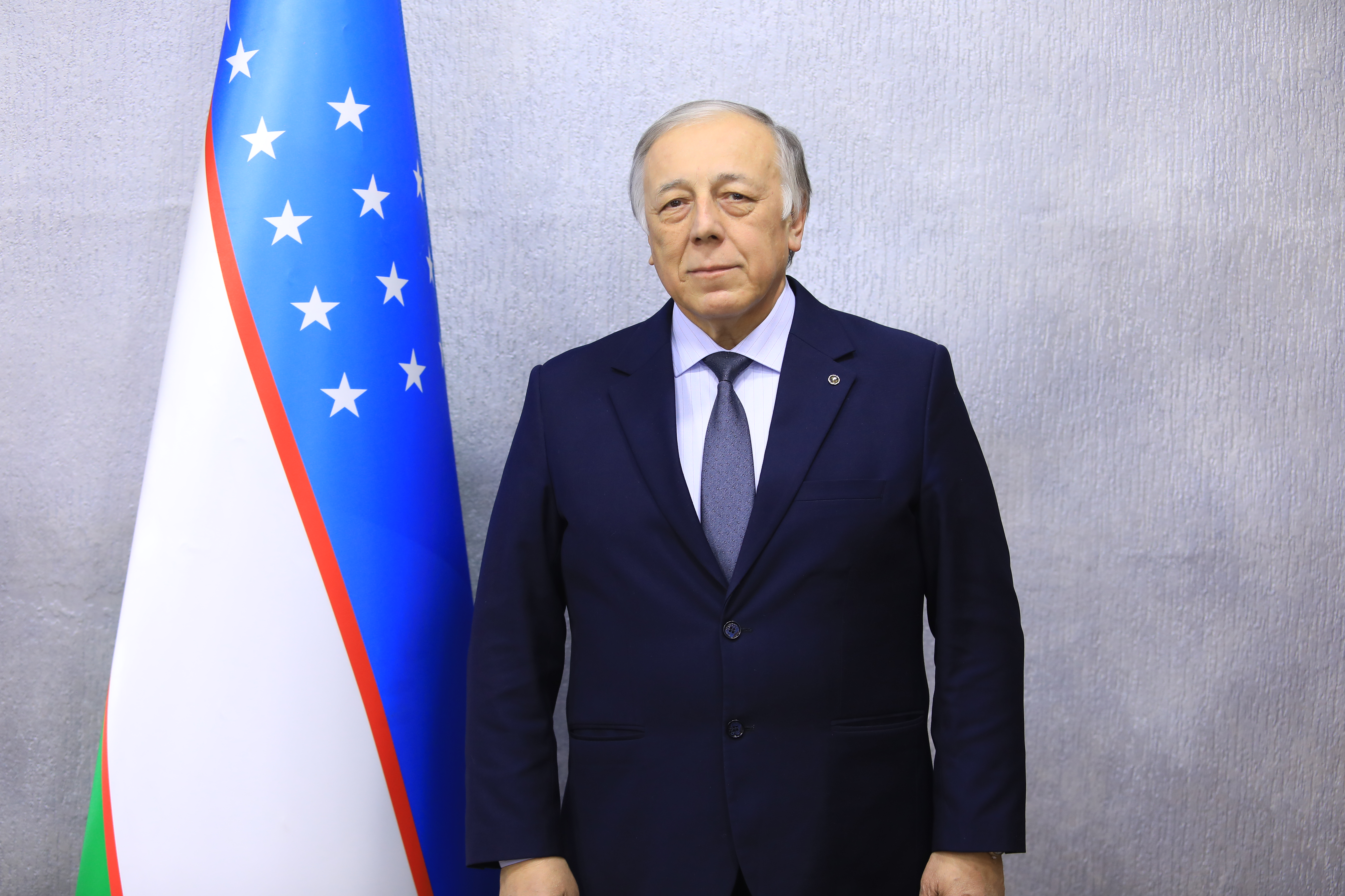 YOSHLAR SIYOSATIDA YANGI BOSQICH: BITIRUVCHILARGA E’TIBOR YANADA ORTDI