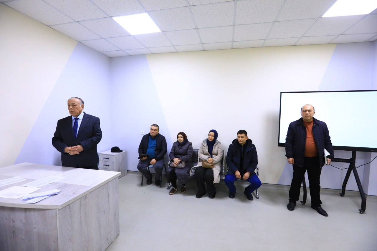 RECTOR MEETS WITH GRADUATES OF THE FACULTY OF DENTAL TECHNOLOGY AND EMPLOYERS