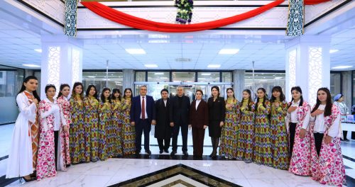 QIZLAR FORUMI – ILHOM, TASHABBUS VA GO‘ZALLIK BAYRAMI